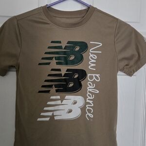 New Balance Boy's Tan Graphic Logo T-Shirt
